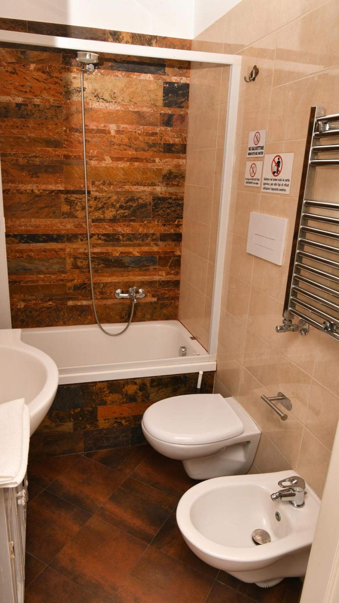 Costa Costa Rooms Sant'Egidio del Monte Albino Экстерьер фото