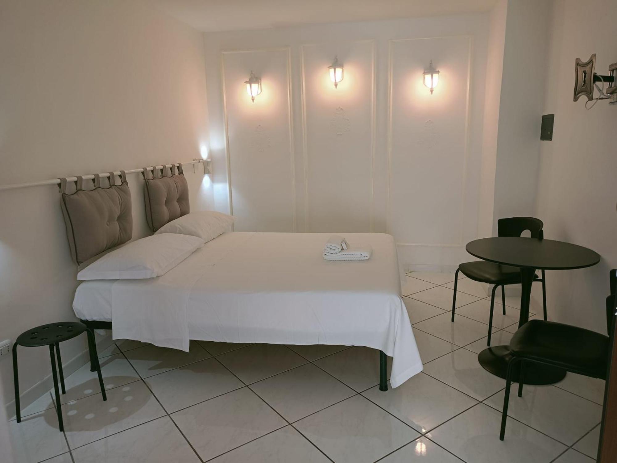 Costa Costa Rooms Sant'Egidio del Monte Albino Номер фото