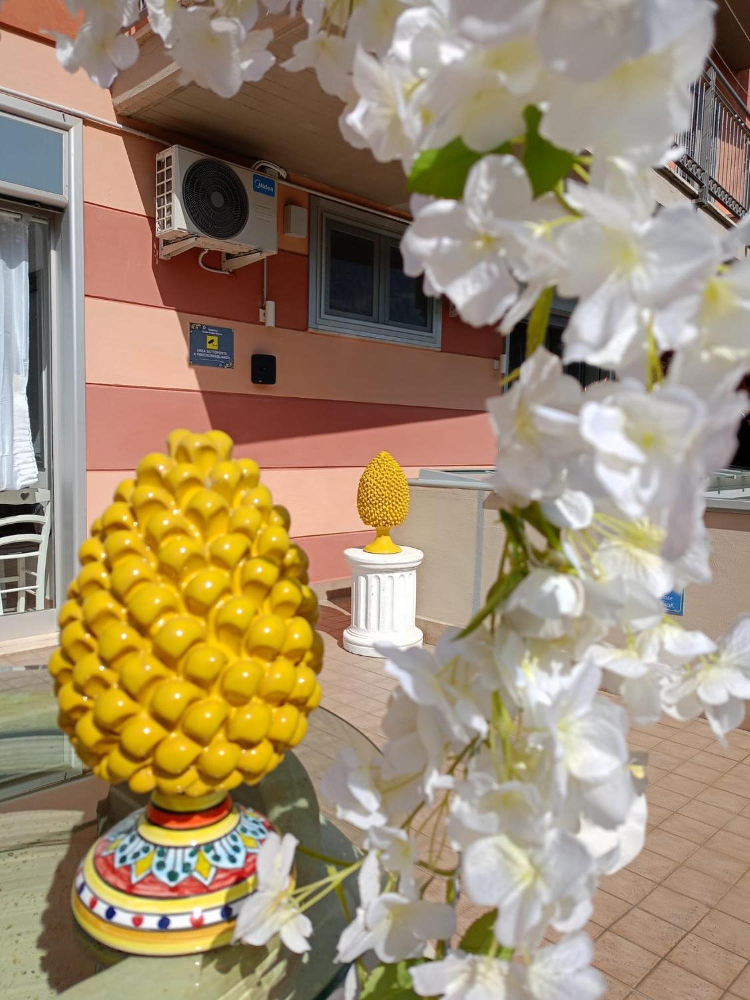 Costa Costa Rooms Sant'Egidio del Monte Albino Экстерьер фото