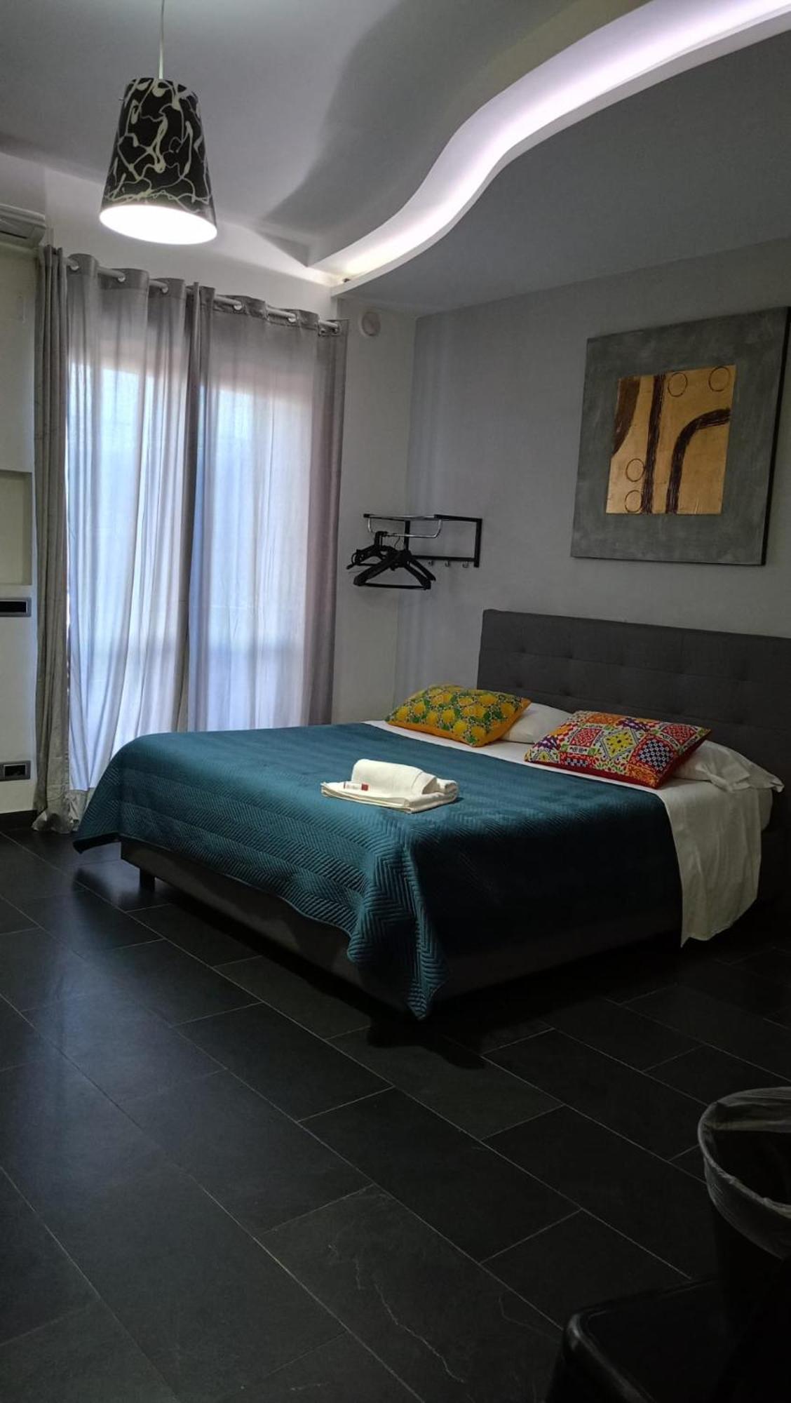 Costa Costa Rooms Sant'Egidio del Monte Albino Номер фото